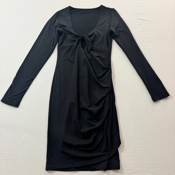 unbranded Dresses & Skirts - Elegant Black Long Sleeve Dress with Bow Accent